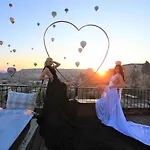 Bedrock Cave (adults Only) Pansiyon *