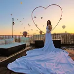 Bedrock Cave (adults Only) Göreme