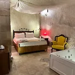 Pansiyon Bedrock Cave (adults Only) *