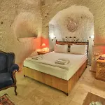 Bedrock Cave (adults Only) Pansiyon *