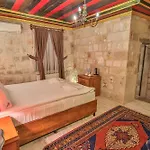 Pansiyon Bedrock Cave (adults Only) *