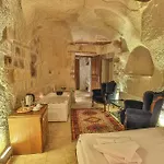 Pansiyon Bedrock Cave (adults Only)