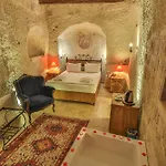 Bedrock Cave (adults Only) * Göreme