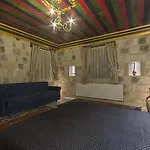 Pansiyon Bedrock Cave (adults Only)