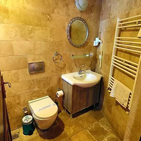 Pansiyon Bedrock Cave (adults Only) *