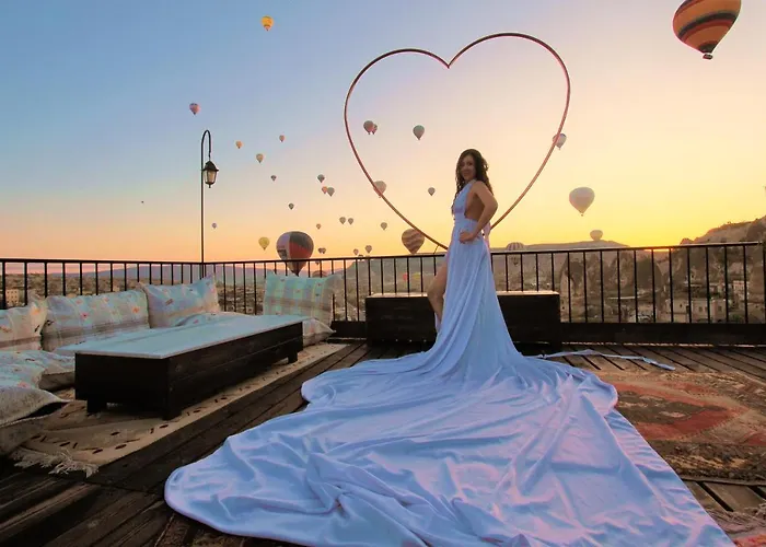 Bedrock Cave (adults Only) Goreme