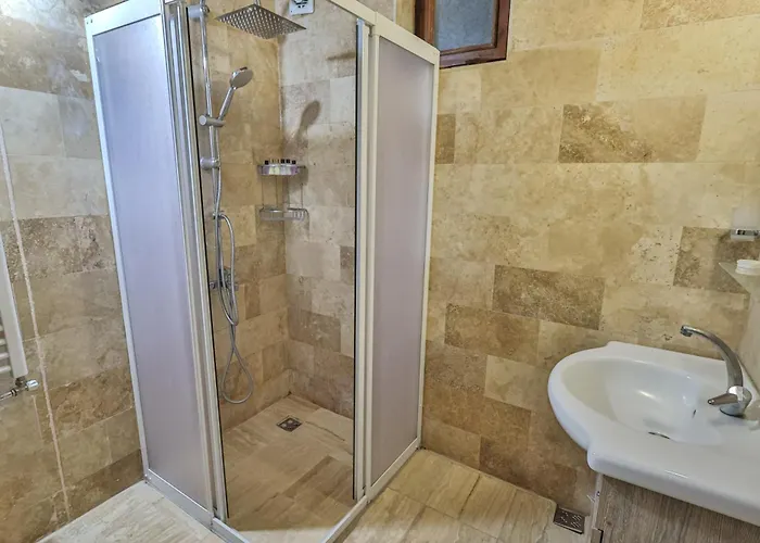 Privatunterkunft Bedrock Cave (adults Only)