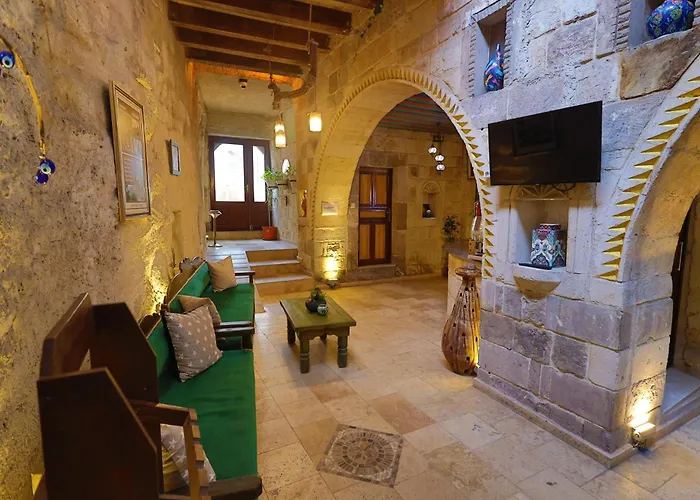 Bedrock Cave (adults Only) Göreme